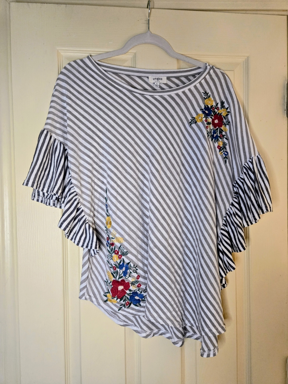 Umgee Gray & White Striped Ruffle Sleeve Top with Floral Embroidery